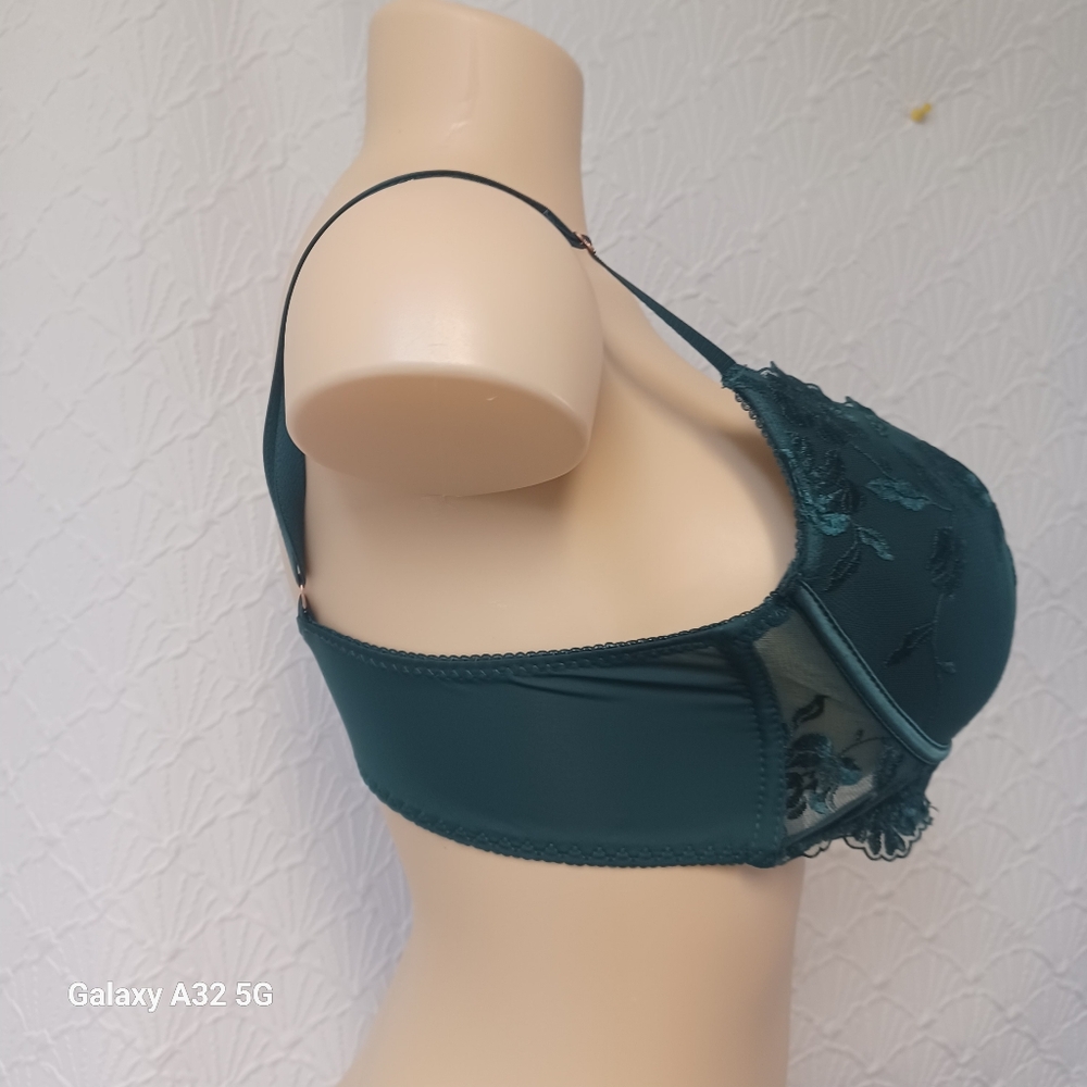 Marilyn Monroe Blue Lace Bra Size 36C  Intimates & Sleepwear - Picture 5 of 7